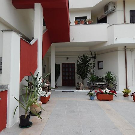 Hotel Il Platano Ottana Bagian luar foto