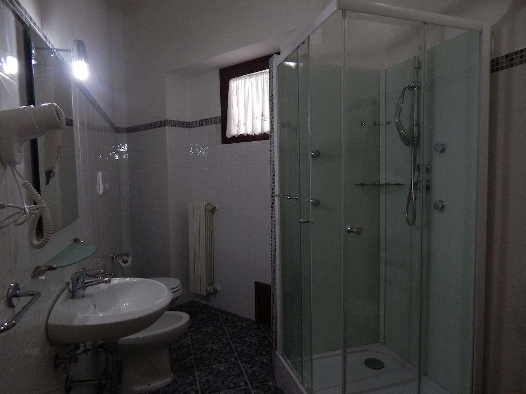 Hotel Il Platano Ottana Ruang foto