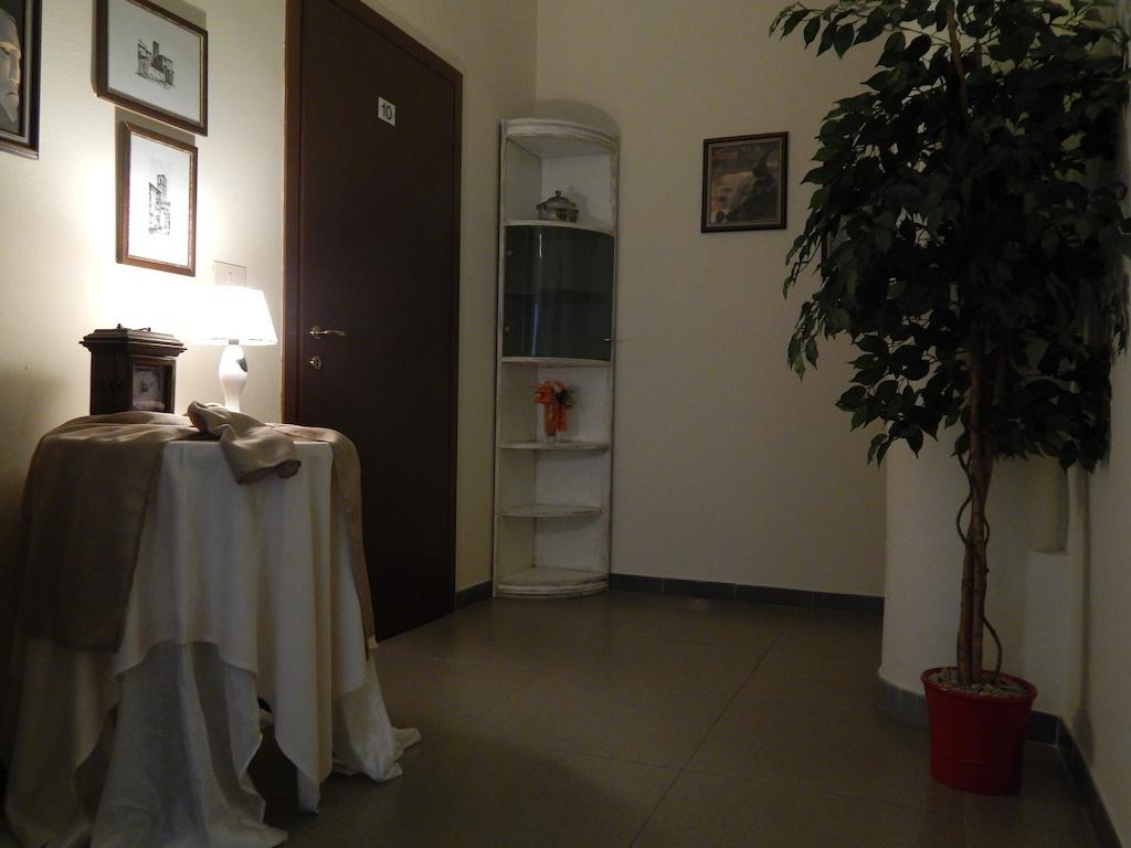 Hotel Il Platano Ottana Bagian luar foto