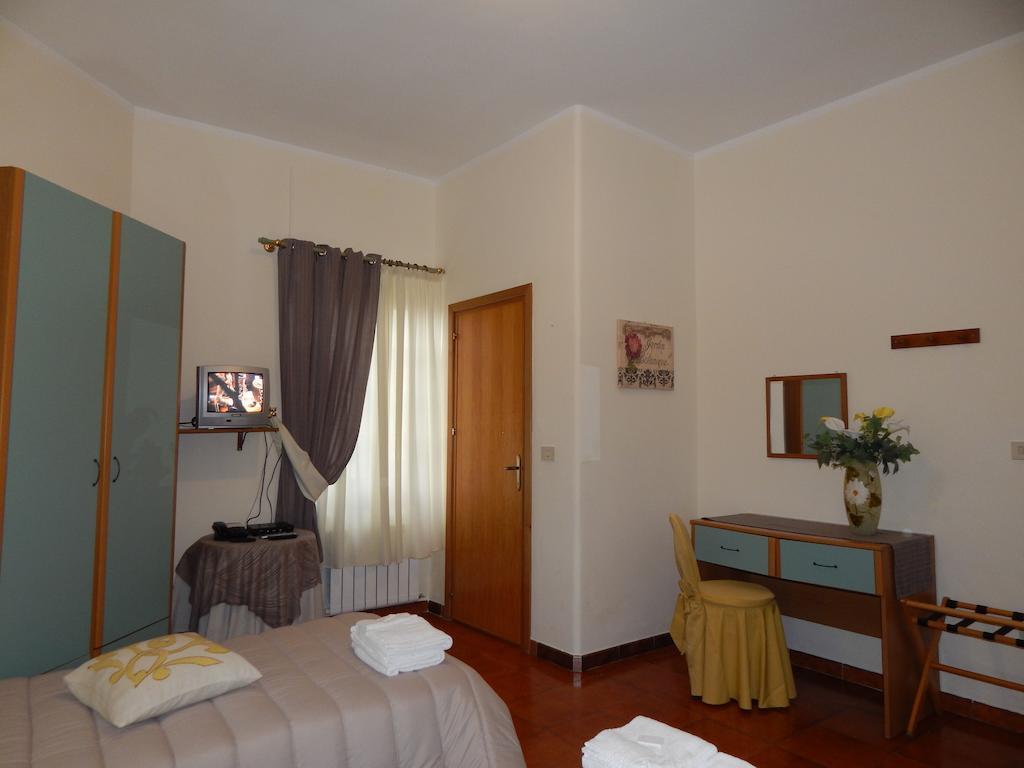 Hotel Il Platano Ottana Ruang foto